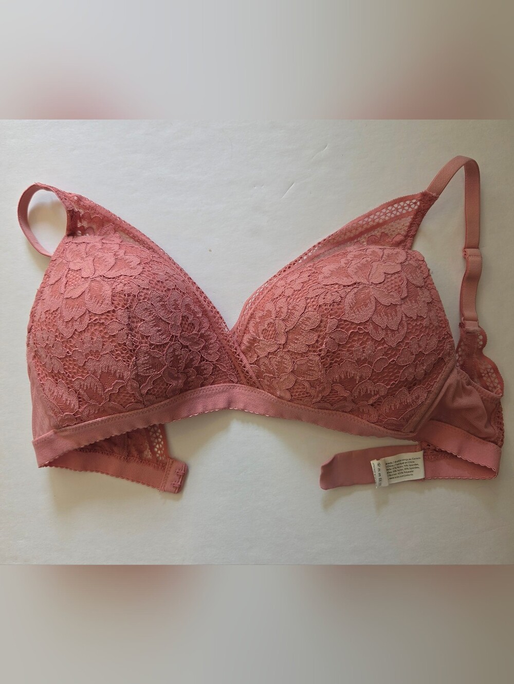 NEW Knix Knixy Lace Deep-V Wireless Bralette (Lt. Blush Pink)